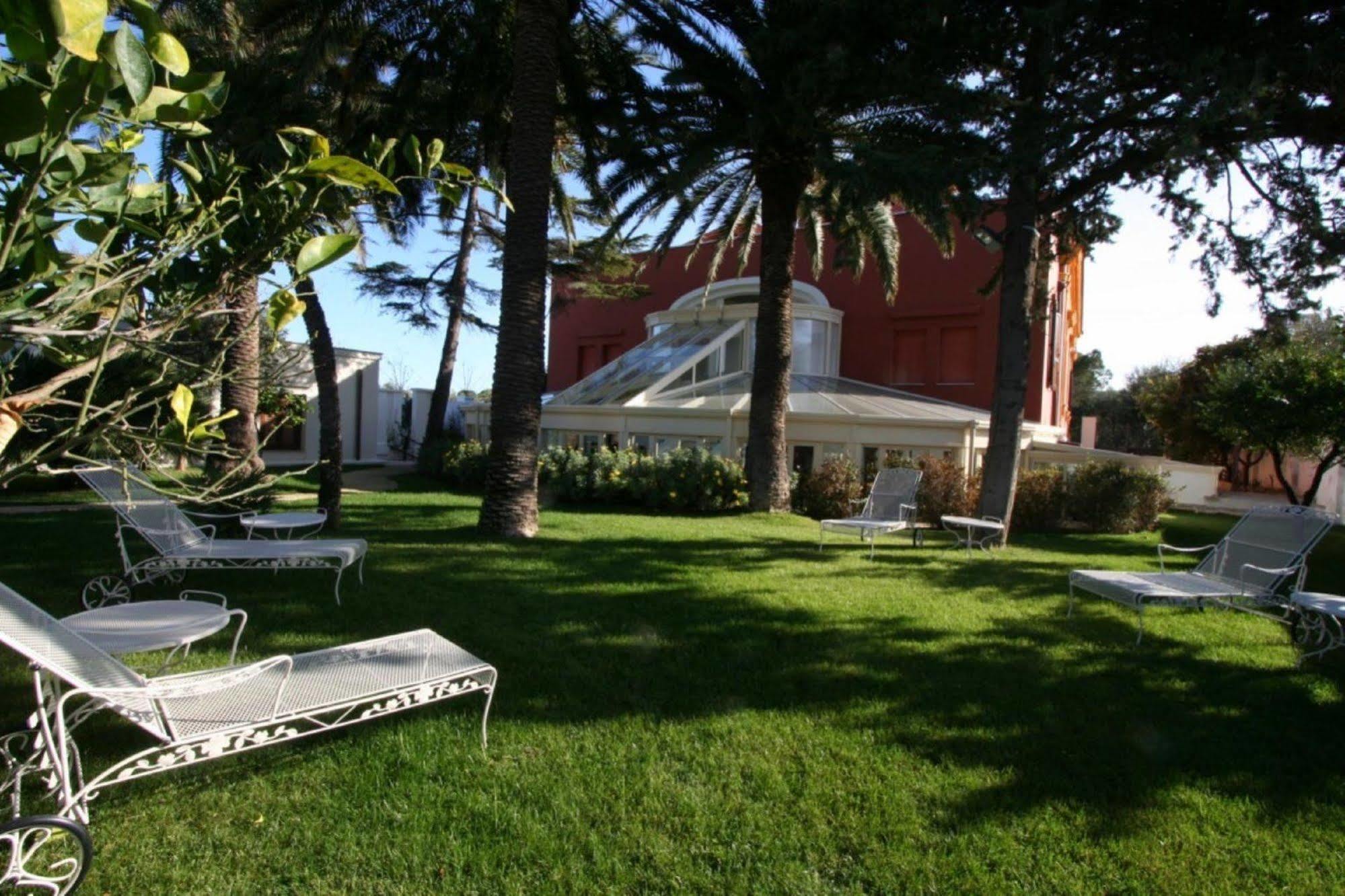 Hotel Terranobile Metaresort Bari Exterior foto