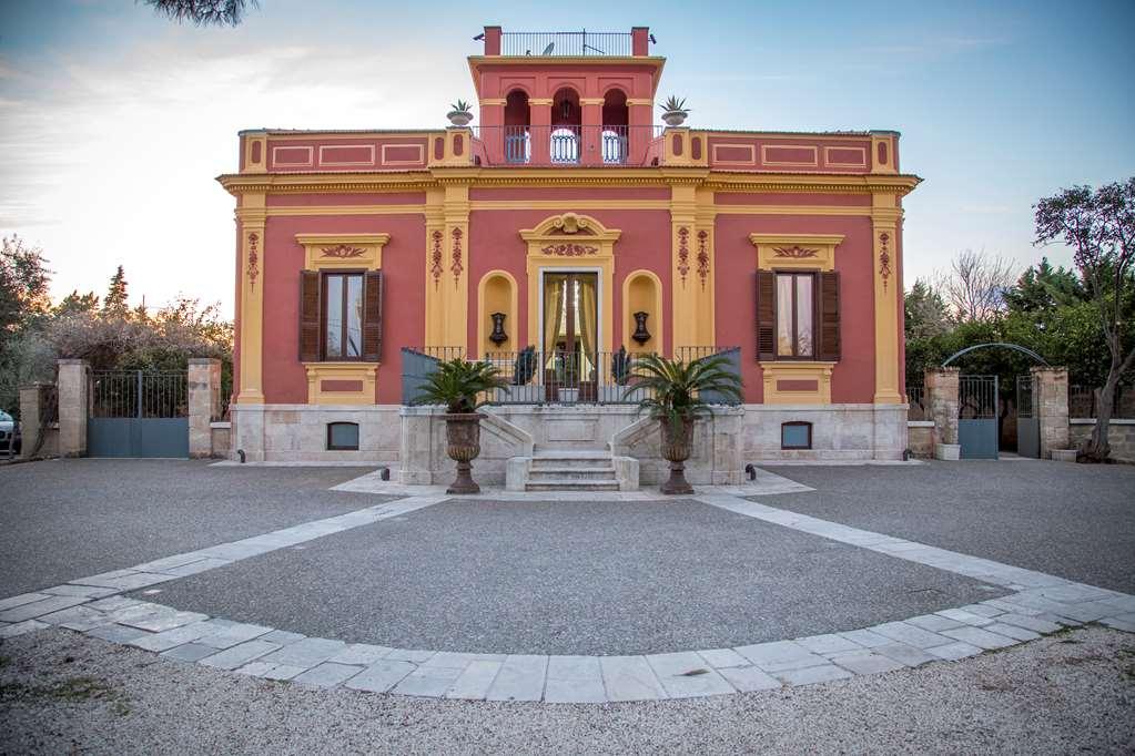 Hotel Terranobile Metaresort Bari Exterior foto